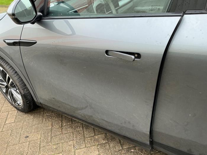 XPENG G6 AWD Performance Sloopvoertuig (2025, Metallic, Zilvergrijs)