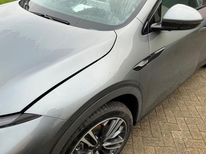 XPENG G6 AWD Performance Sloopvoertuig (2025, Metallic, Zilvergrijs)