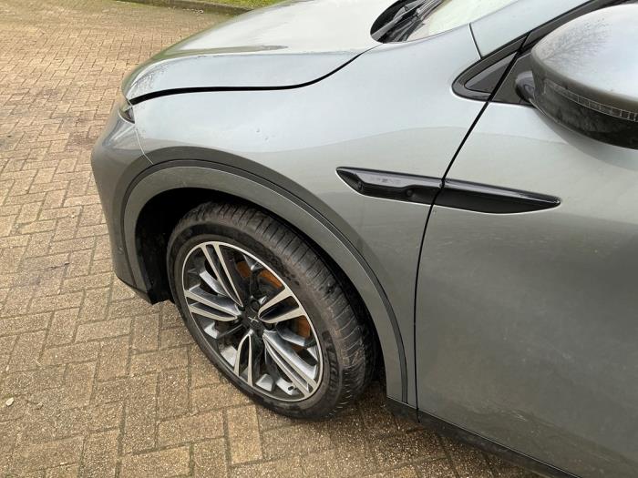 XPENG G6 AWD Performance Sloopvoertuig (2025, Metallic, Zilvergrijs)