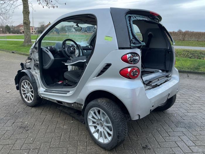 Smart Fortwo Coupé 1.0 52kW,Micro Hybrid Drive Sloopvoertuig (2008, Metallic, Zilvergrijs)