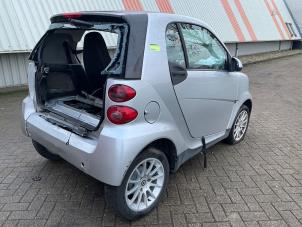Smart Fortwo Coupé 1.0 52kW,Micro Hybrid Drive Sloopvoertuig (2008, Metallic, Zilvergrijs)