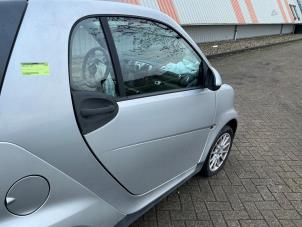 Smart Fortwo Coupé 1.0 52kW,Micro Hybrid Drive Sloopvoertuig (2008, Metallic, Zilvergrijs)