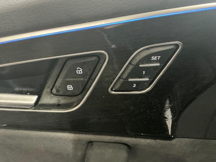 Audi Q7 3.0 V6 24V 55 TFSI e Sloopvoertuig (2025, Metallic, Zilvergrijs)