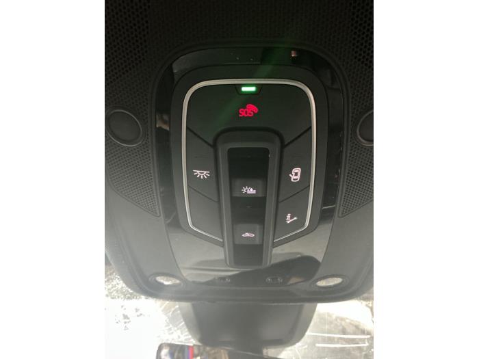 Audi Q7 3.0 V6 24V 55 TFSI e Sloopvoertuig (2025, Metallic, Zilvergrijs)