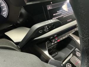 Audi A3 Sportback 2.0 30 TDI 16V Sloopvoertuig (2022, Zwart)