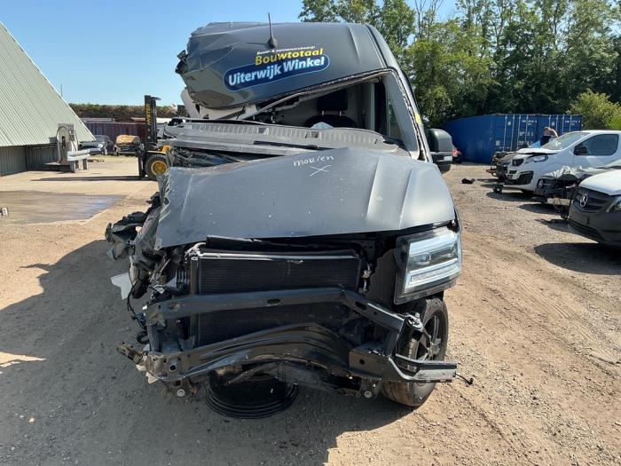 Volkswagen Crafter 2.0 TDI FWD Sloopvoertuig (2018, Metallic, Zilvergrijs)