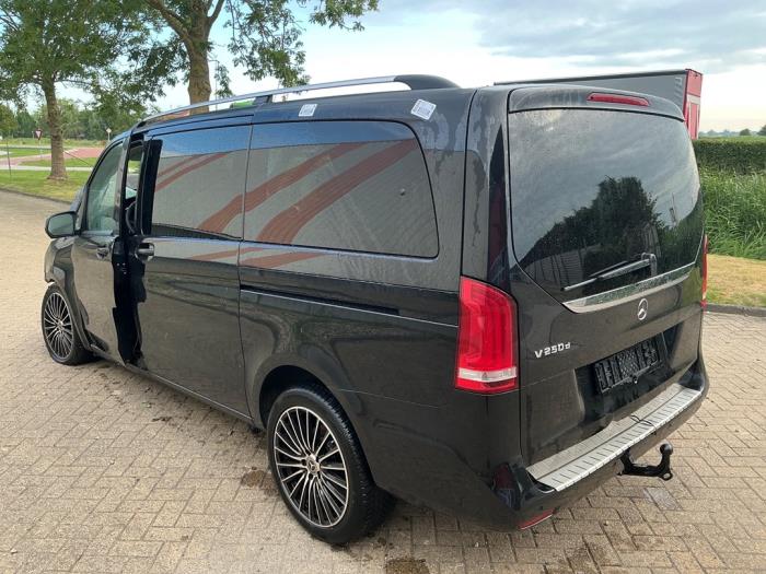 Mercedes V 2.1 250 BlueTEC, 250 d 16V Sloopvoertuig (2017, Zwart)