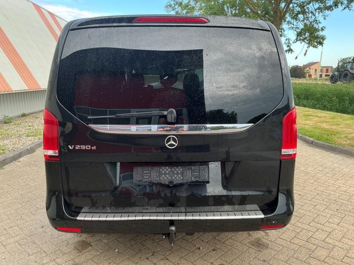 Mercedes V 2.1 250 BlueTEC, 250 d 16V Sloopvoertuig (2017, Zwart)