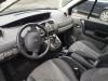 Renault Grand Scenic 2006 - large/21bbe695-f61d-49d4-9a70-4dc39d917270.jpg