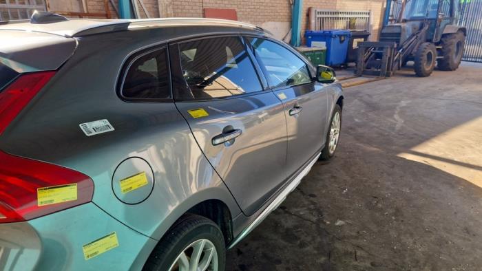 Volvo V40 Cross Country 1.5 T3 16V Geartronic Sloopvoertuig (2019, Grijs)