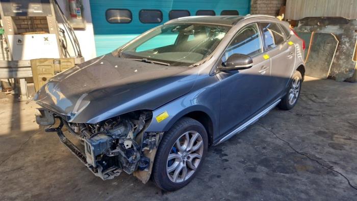 Volvo V40 Cross Country 1.5 T3 16V Geartronic Sloopvoertuig (2019, Grijs)