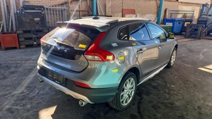 Volvo V40 Cross Country 1.5 T3 16V Geartronic Sloopvoertuig (2019, Grijs)