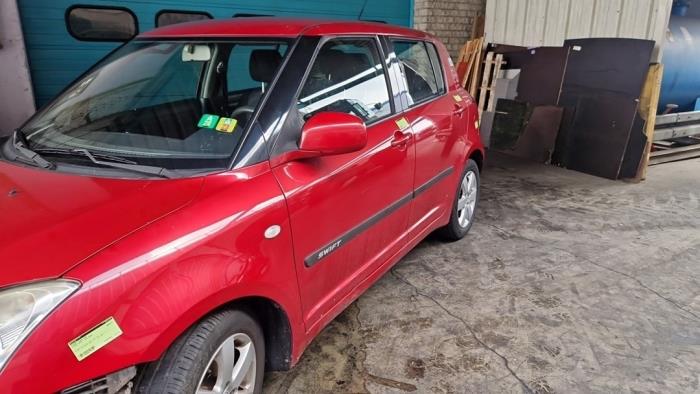 Suzuki Swift 1.3 VVT 16V Sloopvoertuig (2009, Rood)