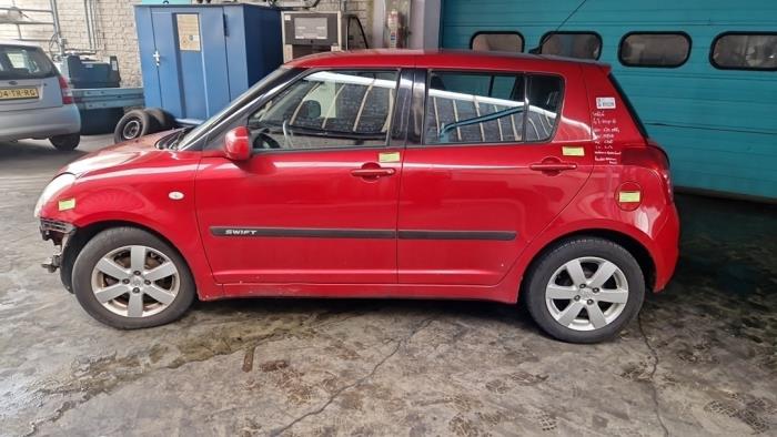 Suzuki Swift 1.3 VVT 16V Sloopvoertuig (2009, Rood)