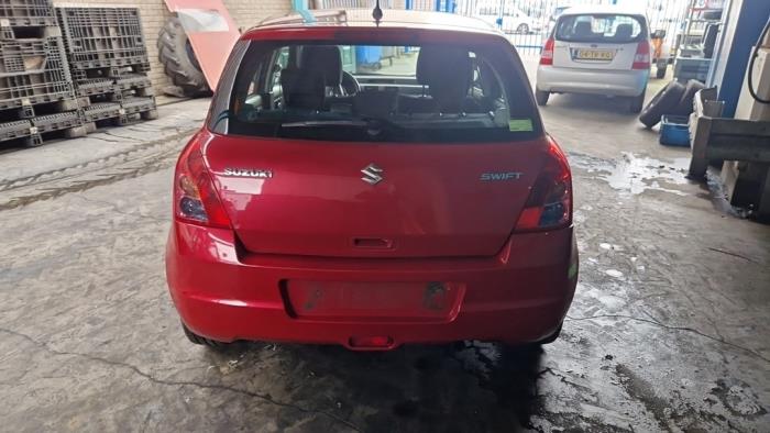 Suzuki Swift 1.3 VVT 16V Sloopvoertuig (2009, Rood)