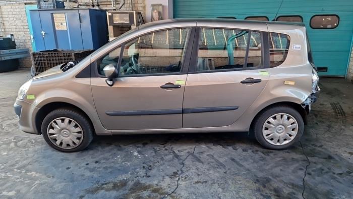 Renault Modus/Grand Modus 1.2 16V Sloopvoertuig (2010, Beige)