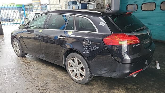 Opel Insignia Sports Tourer 1.8 16V Ecotec Sloopvoertuig (2009, Zwart)