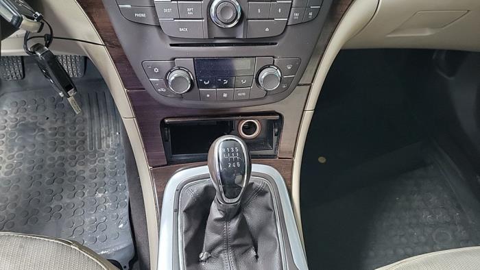 Opel Insignia Sports Tourer 1.8 16V Ecotec Sloopvoertuig (2009, Zwart)