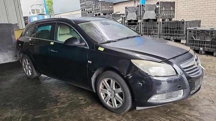 Opel Insignia Sports Tourer 1.8 16V Ecotec Sloopvoertuig (2009, Zwart)