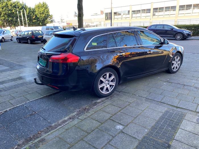 Opel Insignia Sports Tourer 1.8 16V Ecotec Sloopvoertuig (2009, Zwart)