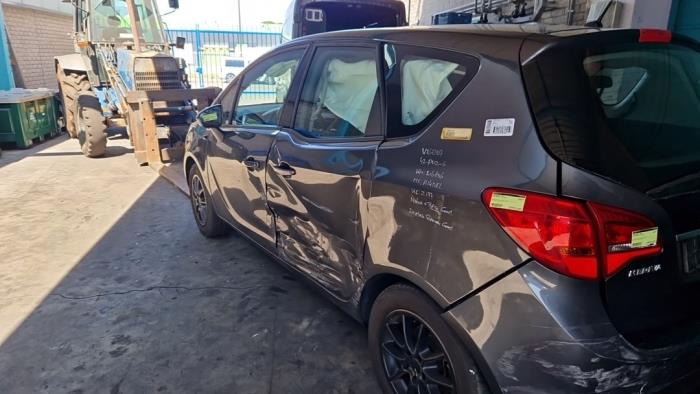 Opel Meriva 1.4 Turbo 16V ecoFLEX Sloopvoertuig (2011, Grijs)