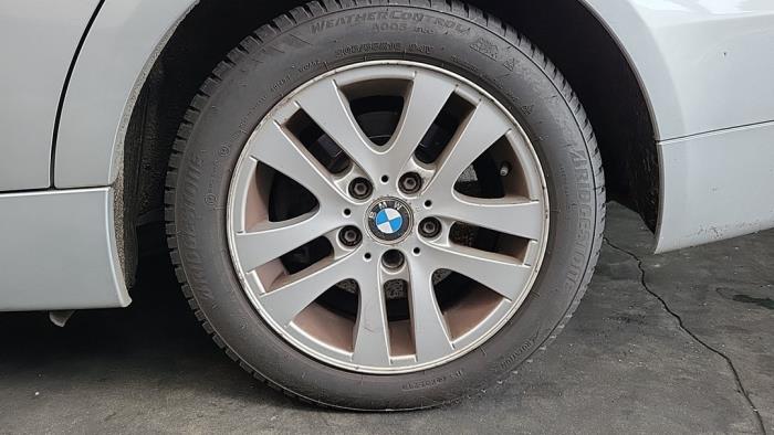 BMW 3 serie Touring 320i 16V Sloopvoertuig (2007, Grijs)