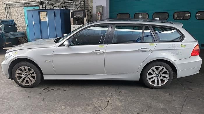 BMW 3 serie Touring 320i 16V Sloopvoertuig (2007, Grijs)