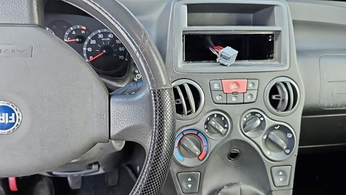 Fiat Panda 1.2 Fire Sloopvoertuig (2007, Grijs)