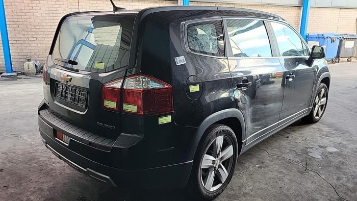 Chevrolet Orlando 1.8 16V VVT Sloopvoertuig (2011, Zwart)