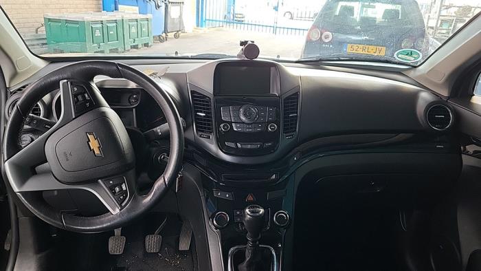 Chevrolet Orlando 1.8 16V VVT Sloopvoertuig (2011, Zwart)
