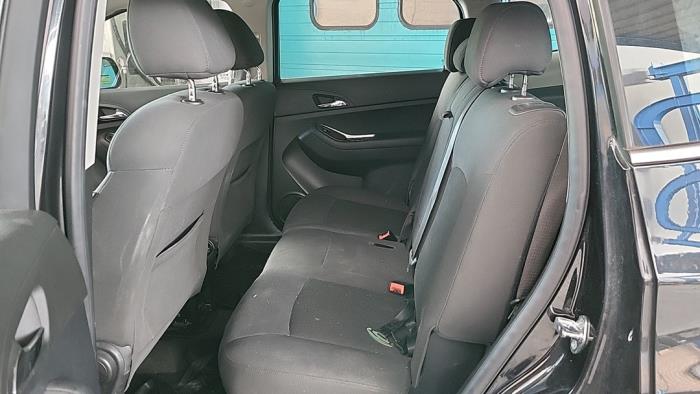 Chevrolet Orlando 1.8 16V VVT Sloopvoertuig (2011, Zwart)