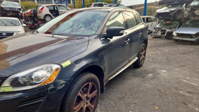 Volvo XC60 I 2.0 DRIVe 20V Sloopvoertuig (2011, Grijs)