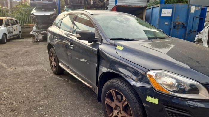 Volvo XC60 I 2.0 DRIVe 20V Sloopvoertuig (2011, Grijs)