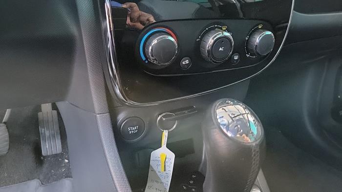 Renault Clio IV Estate/Grandtour 1.5 Energy dCi 90 FAP Sloopvoertuig (2014, Zwart)