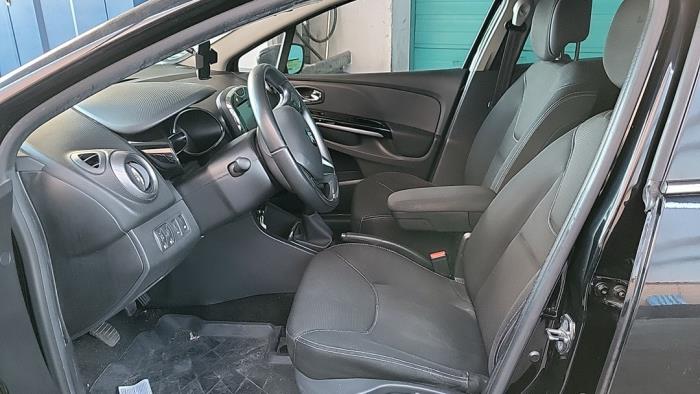 Renault Clio IV Estate/Grandtour 1.5 Energy dCi 90 FAP Sloopvoertuig (2014, Zwart)