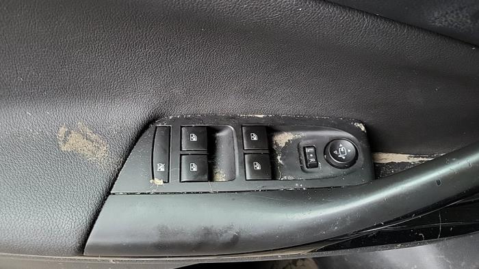 Opel Astra K 1.4 Turbo 16V Sloopvoertuig (2016, Zwart)