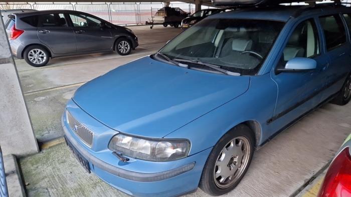 Volvo V70 2.4 D5 20V Sloopvoertuig (2004, Blauw)