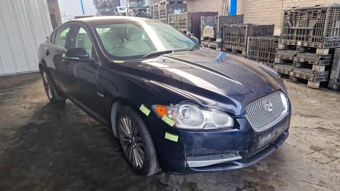 Jaguar XF 3.0 D V6 24V Sloopvoertuig (2011, Blauw)