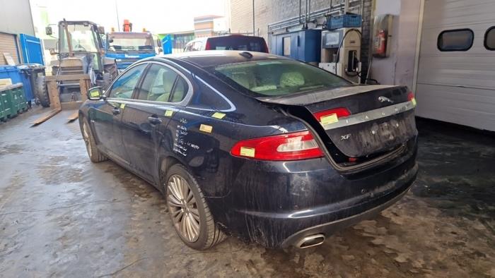 Jaguar XF 3.0 D V6 24V Sloopvoertuig (2011, Blauw)