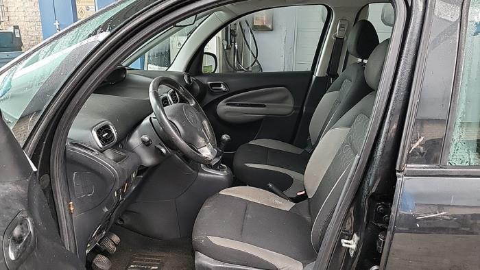 Citroen C3 Picasso 1.6 16V VTI 120 Sloopvoertuig (2009, Zwart)