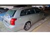 Toyota Avensis Wagon 2.0 16V VVT-i D4 Sloopvoertuig (2004, Grijs)