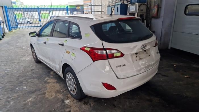 Hyundai i30 Wagon 1.4 CRDi Blue Drive 16V Sloopvoertuig (2013, Wit)