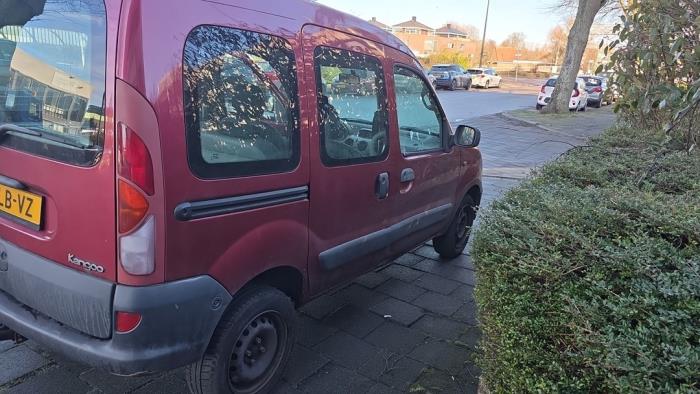 Renault Kangoo 1.6 16V Schadevoertuig (2002, Rood)