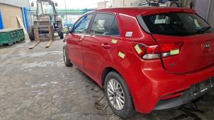 Kia Rio IV 1.0i T-GDi 100 12V Sloopvoertuig (2018, Rood)