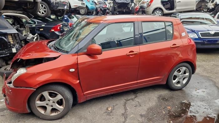 Suzuki Swift 1.3 VVT 16V Sloopvoertuig (2007, Oranje)