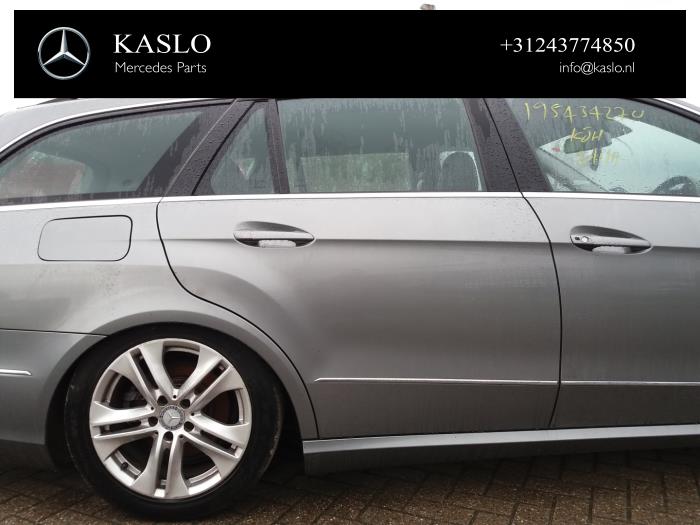 Mercedes E Estate E-250 CDI 16V BlueEfficiency,BlueTEC Sloopvoertuig (2010, Metallic, Zilvergrijs)