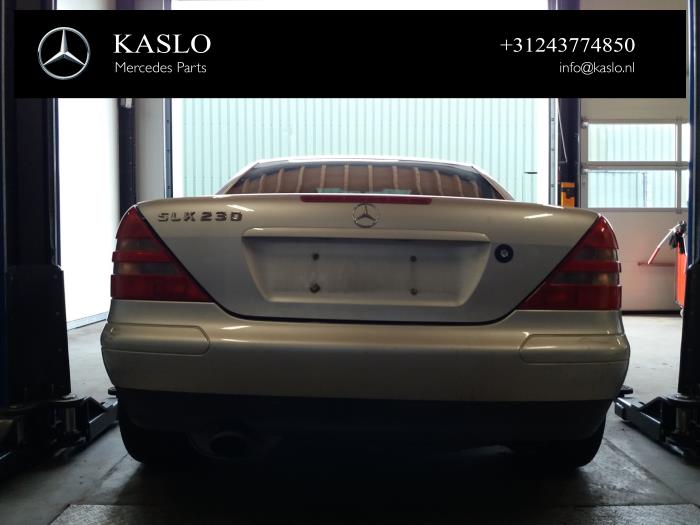 Mercedes SLK 2.3 230 K 16V Sloopvoertuig (2000, Metallic, Zilver)