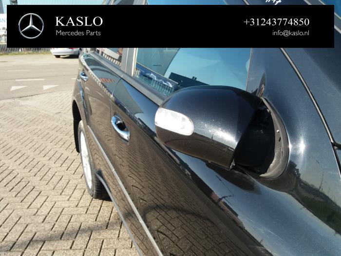 Mercedes ML II 3.5 350 4-Matic V6 24V Sloopvoertuig (2006, Metallic, Zwart)