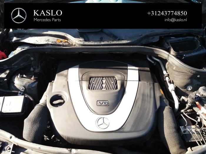 Mercedes ML II 3.5 350 4-Matic V6 24V Sloopvoertuig (2006, Metallic, Zwart)