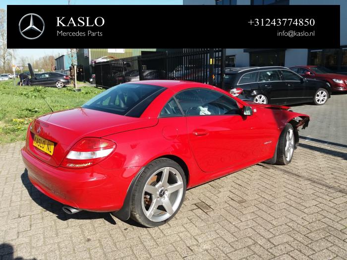 Mercedes SLK 1.8 200 K 16V Sloopvoertuig (2006, Metallic, Rood)